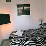 Sunny Atico Boliches * フエンヒロラ